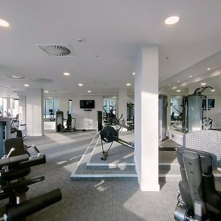 Snuggle Inn - Riverside Apartments - Views Over Looking London River Thames, Close To O2 Arena, London Excel, London City Airport, Thames Clipper- River Boat Service, Woolwich Ferry, Onsite Parking, Twin Room Option Available Exterior foto